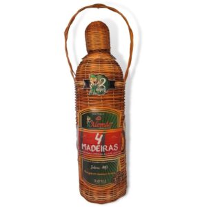 Cachaça artesanal 4 madeiras